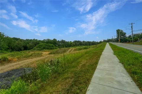 lot7 Beaver Grade Rd, Mckees Rocks, PA 15136
