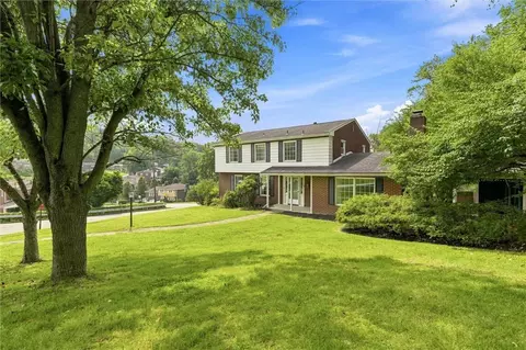 116 Hawthorne Dr, Pittsburgh, PA 15235
