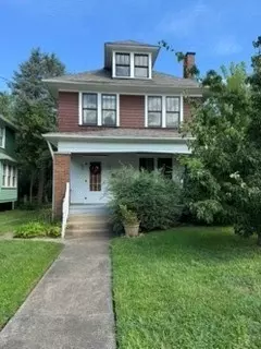 832 4th St, Beaver, PA 15009