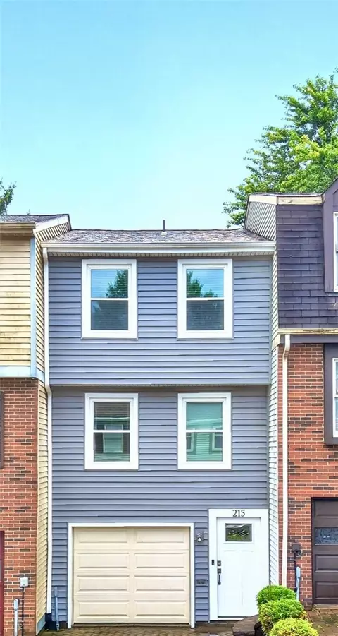 215 Timber Trl, Imperial, PA 15126