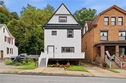 318 Brown Ave, Turtle Creek, PA 15145