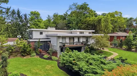 9687 Babcock Blvd, Allison Park, PA 15101