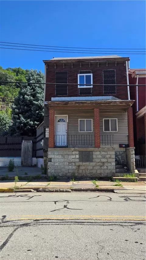 102 N Main St, Pittsburgh, PA 15215