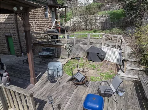 Exterior - 825 North Ave, Braddock, PA 15104 photo 2 of 3