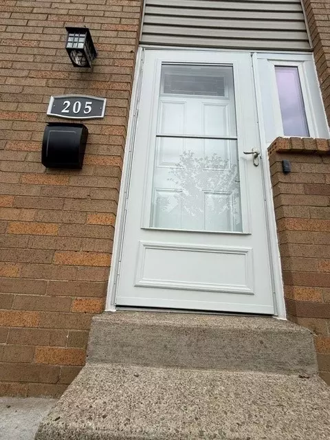 205 Rankin Blvd, Braddock, PA 15104