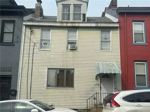 325 44th St, Pittsburgh, PA 15201