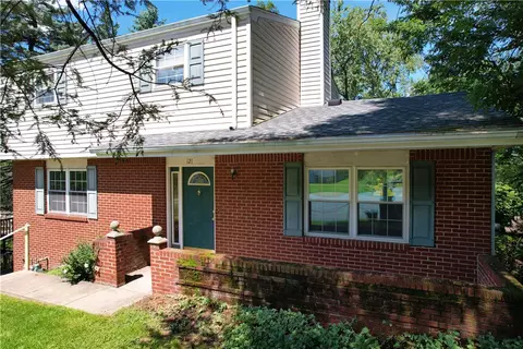 121 Knoll Dr, Verona, PA 15147