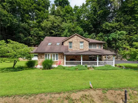1414 Lower Bull Run Rd, West Mifflin, PA 15122