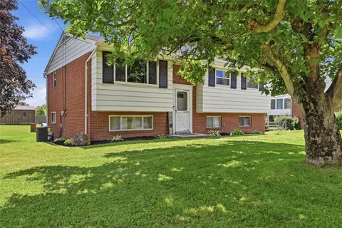 158 Westwood, Butler, PA 16001