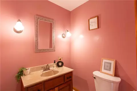 Bath - 6026 Forest Dr, Monaca, PA 15061 photo 1 of 3