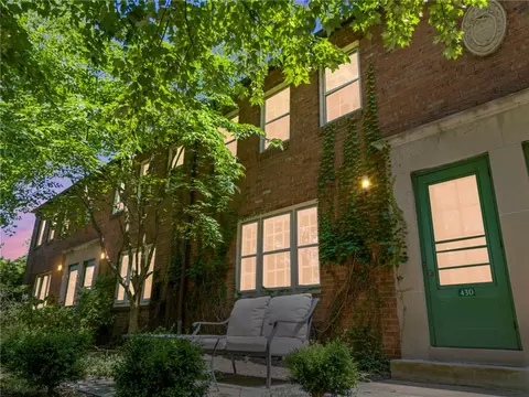 430 Bigham Rd, Pittsburgh, PA 15211