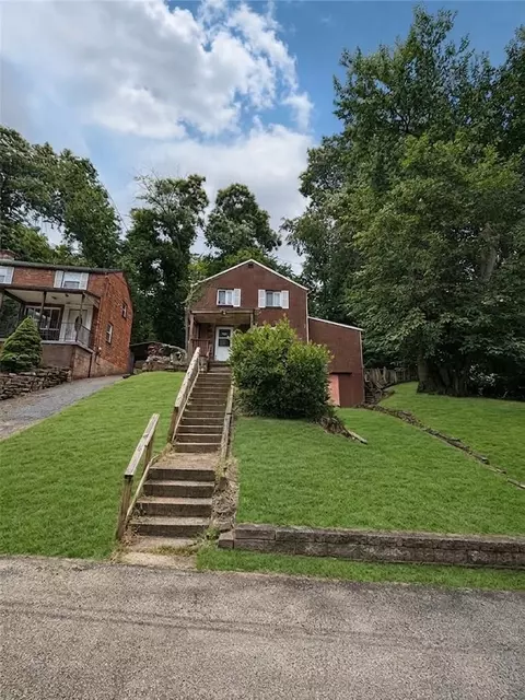 237 Saylong Dr, Pittsburgh, PA 15235