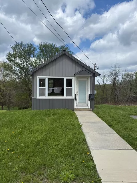 111 Steubenville Pike, Burgettstown, PA 15021