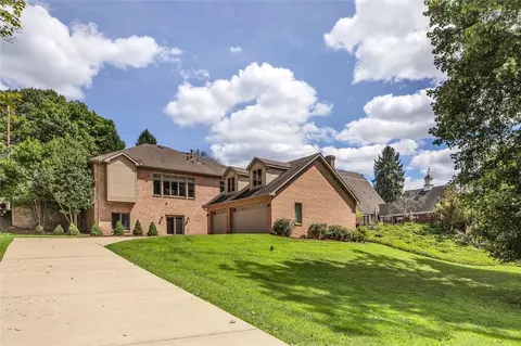 Exterior - 9731 Harmony Dr, Pittsburgh, PA 15237 photo 5 of 11