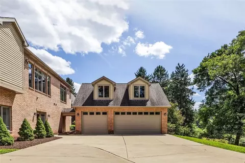 Exterior - 9731 Harmony Dr, Pittsburgh, PA 15237 photo 11 of 11