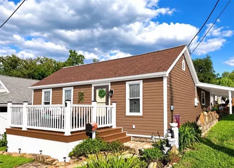 4 Hayes St, Dunbar, PA 15431