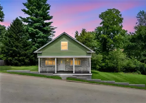 43 Park St, Republic, PA 15475