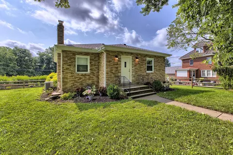 298 Hawthorne, Pittsburgh, PA 15209