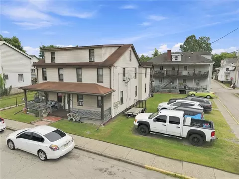 902-904 Front St, Creighton, PA 15030