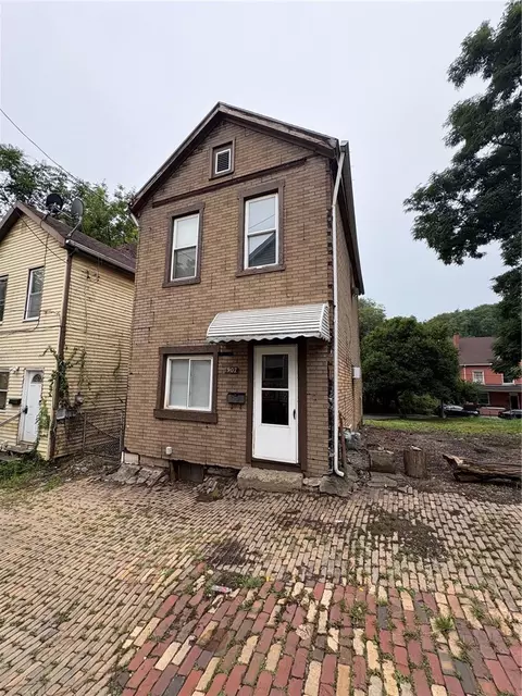 Exterior - 907 Walnut St, Braddock, PA 15104 photo 1 of 12