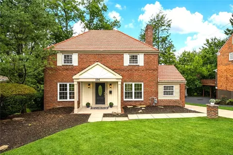 194 Parkridge Ln, Pittsburgh, PA 15228
