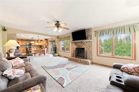 Living - 760 Westminster Dr, Irwin, PA 15642 photo 1 of 3