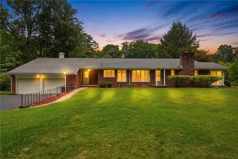 178 Donation Rd, Greenville, PA 16125
