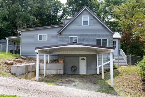 824 Ridge Rd, Brownsville, PA 15417