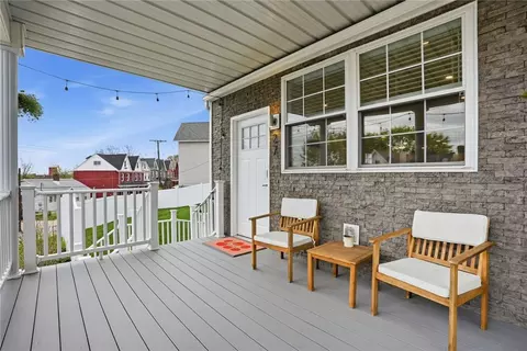 27 Natchez St, Pittsburgh, PA 15211