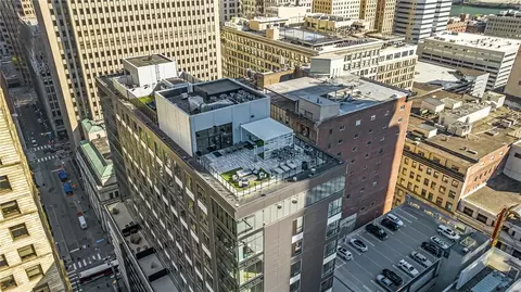 350 Oliver Ave #907, Pittsburgh, PA 15222