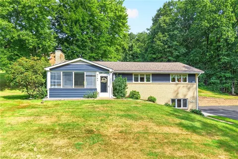 5184 Richland Rd, Gibsonia, PA 15044