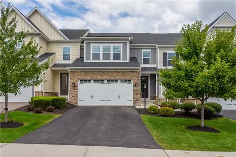 4305 Spruce Rd, Gibsonia, PA 15044