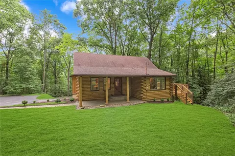 108 Pikes Cor, Beaver Falls, PA 15010