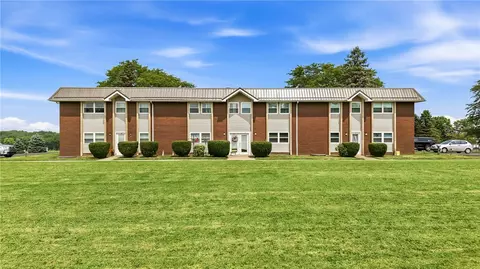 7421 Sharon Mercer Rd, Mercer, PA 16137