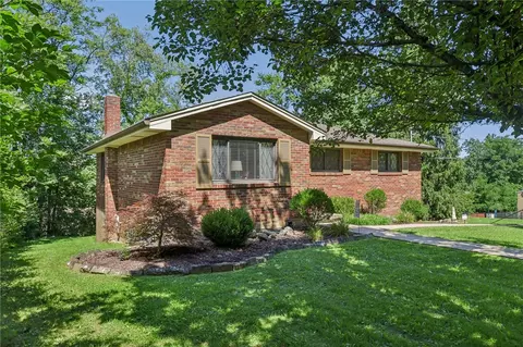 203 Graeser Ave, Bethel Park, PA 15102