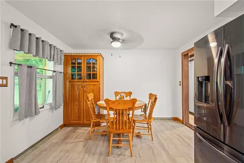 Dining - 212 Brownlee Rd, Eighty Four, PA 15330 photo 2 of 2