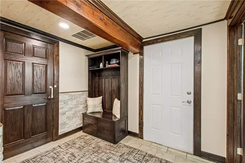 Entry Way - 212 Brownlee Rd, Eighty Four, PA 15330 photo 3 of 3