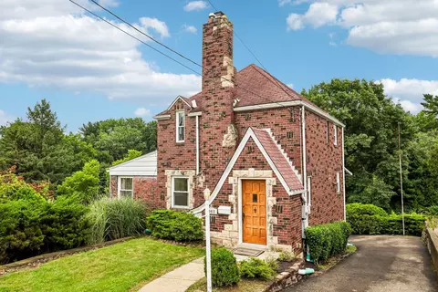 4413 E Brightview, Pittsburgh, PA 15227
