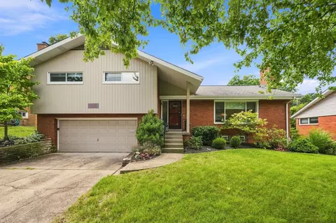 1108 Folkstone, Pittsburgh, PA 15243