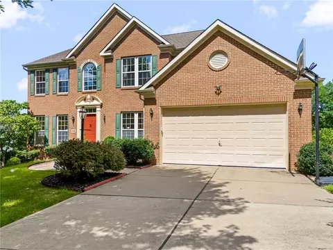 108 Great Rock Dr, Bethel Park, PA 15102