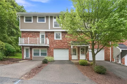5491 Library Rd #21, Bethel Park, PA 15102