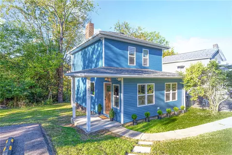3517 Greensprings Ave, West Mifflin, PA 15122