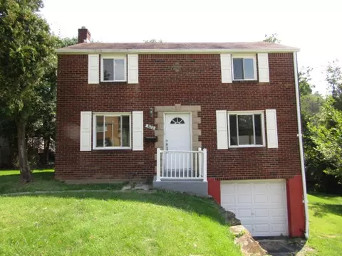3020 Hebron Dr, Pittsburgh, PA 15235