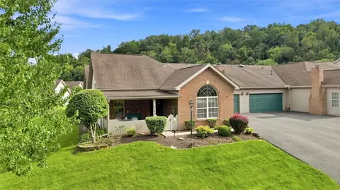 1492 Greenbriar Dr, South Park, PA 15129