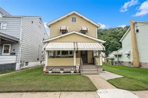 424 4th Ave, Ford City, PA 16226