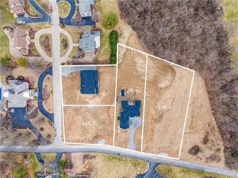 700 Circle, St. Clair, PA 15241 photo 3