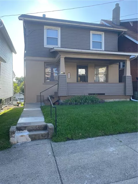 649 Ridge Ave, New Kensington, PA 15068