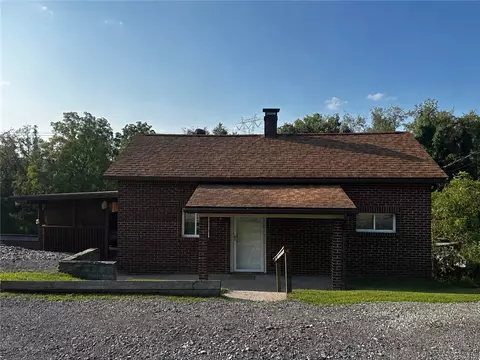 2009 Main, Claridge, PA 15623