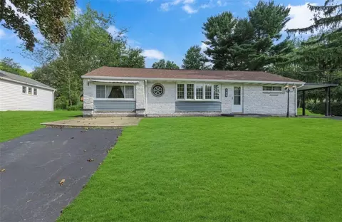 145 Mclanahan Dr, Beaver Falls, PA 15010