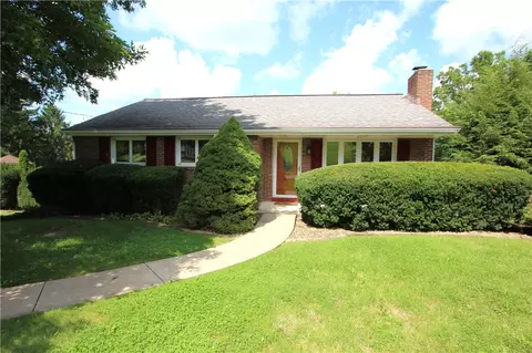 7111 Gayle Dr, Finleyville, PA 15332